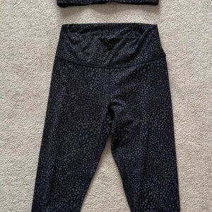 Fabletics Black/Grey Set